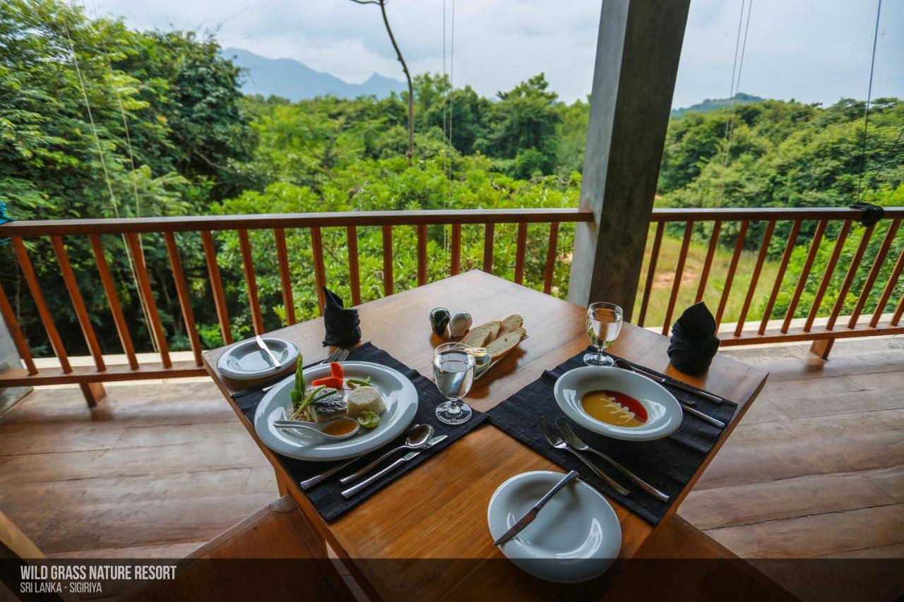 Wild Grass Nature Resort Sigirîya Extérieur photo